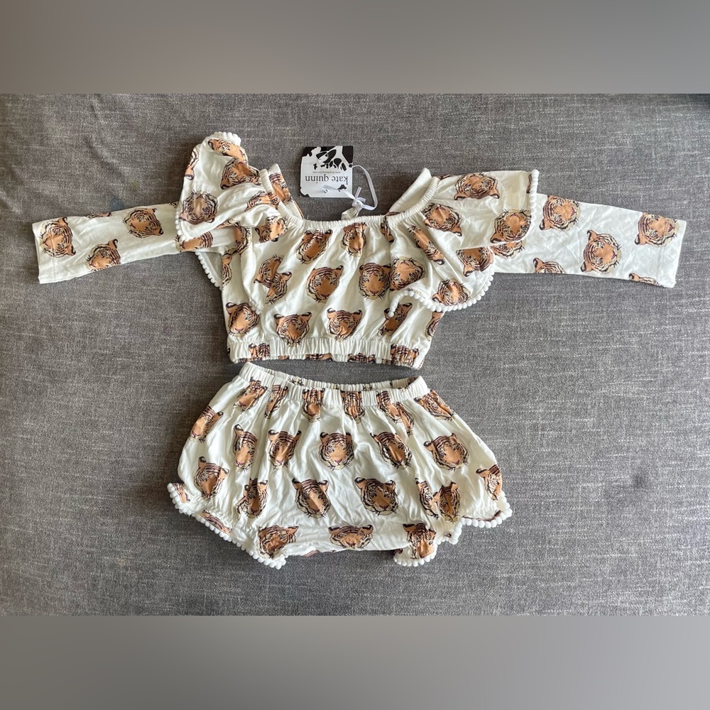 Kate Quinn Vintage 18-24M Sunsuit in Tiger Head NWT